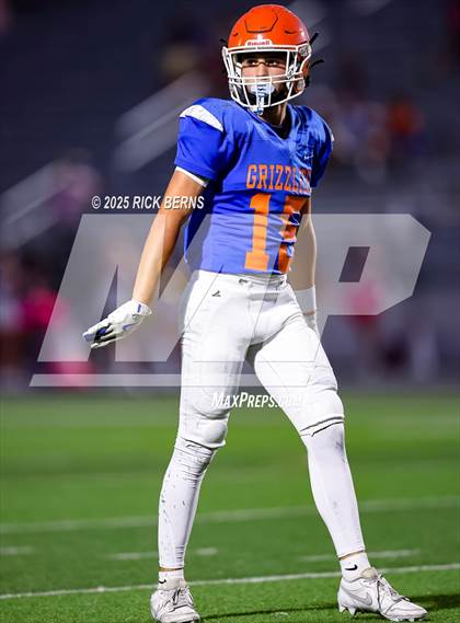 Thumbnail 2 in FR: Grand Oaks (blue) vs Oak Ridge photogallery.