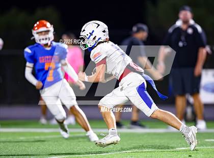 Thumbnail 2 in FR: Grand Oaks (blue) vs Oak Ridge photogallery.