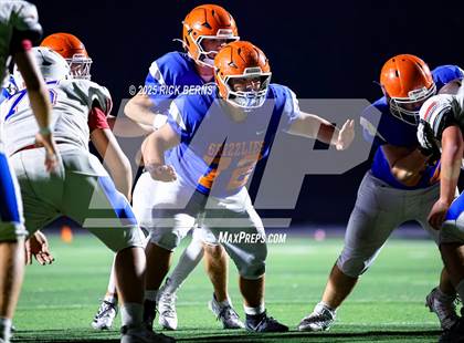 Thumbnail 3 in FR: Grand Oaks (blue) vs Oak Ridge photogallery.