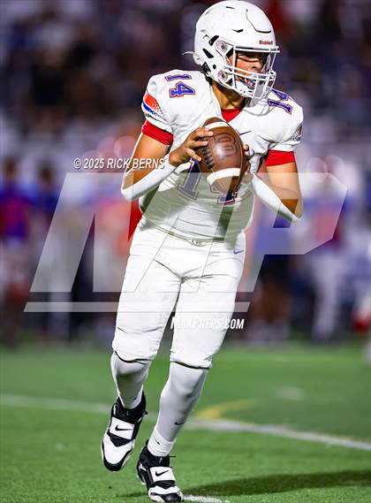 Thumbnail 3 in FR: Grand Oaks (blue) vs Oak Ridge photogallery.