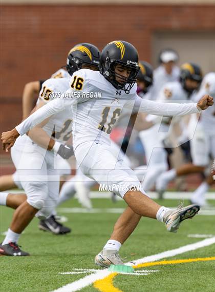 Thumbnail 1 in Wilcox @ Sacred Heart Prep photogallery.