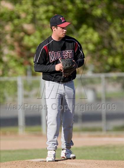 Thumbnail 1 in Modesto @ Johansen photogallery.