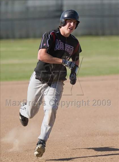 Thumbnail 1 in Modesto @ Johansen photogallery.