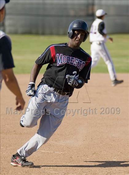 Thumbnail 2 in Modesto @ Johansen photogallery.