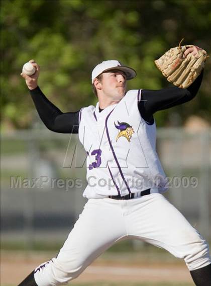 Thumbnail 1 in Modesto @ Johansen photogallery.