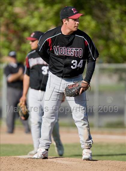 Thumbnail 2 in Modesto @ Johansen photogallery.