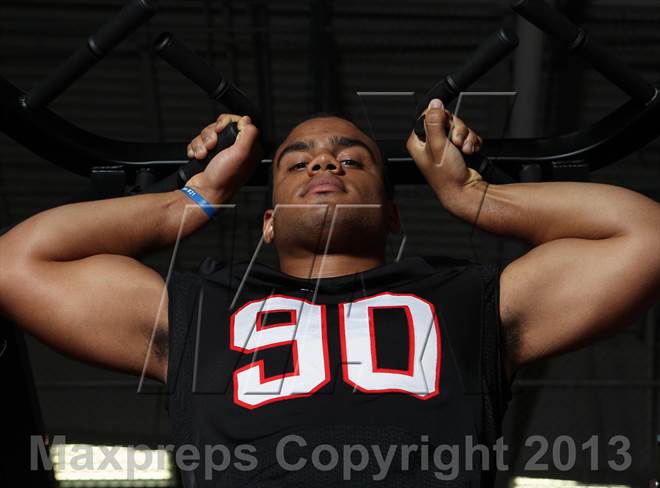 Solomon Thomas