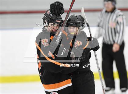 Thumbnail 2 in Ridgefield vs. Simsbury (Carrano Cup Semifinal) photogallery.