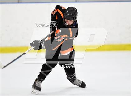 Thumbnail 2 in Ridgefield vs. Simsbury (Carrano Cup Semifinal) photogallery.