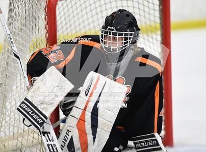 Thumbnail 3 in Ridgefield vs. Simsbury (Carrano Cup Semifinal) photogallery.