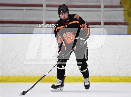 Thumbnail 2 in Ridgefield vs. Simsbury (Carrano Cup Semifinal) photogallery.