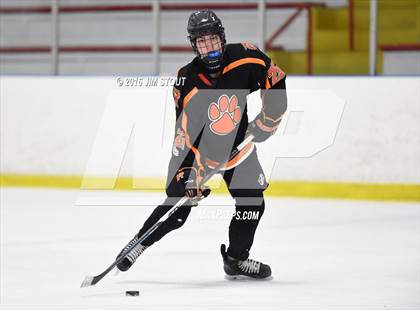 Thumbnail 3 in Ridgefield vs. Simsbury (Carrano Cup Semifinal) photogallery.