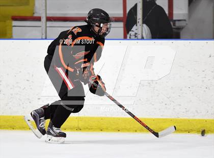 Thumbnail 2 in Ridgefield vs. Simsbury (Carrano Cup Semifinal) photogallery.