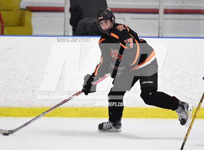 Thumbnail 2 in Ridgefield vs. Simsbury (Carrano Cup Semifinal) photogallery.