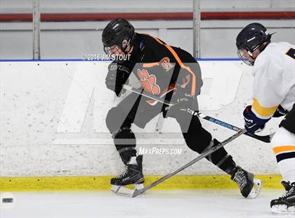 Thumbnail 2 in Ridgefield vs. Simsbury (Carrano Cup Semifinal) photogallery.