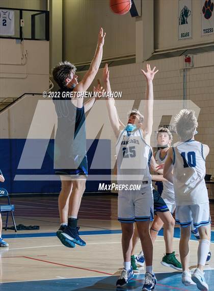 Thumbnail 2 in Wilton @ Darien photogallery.