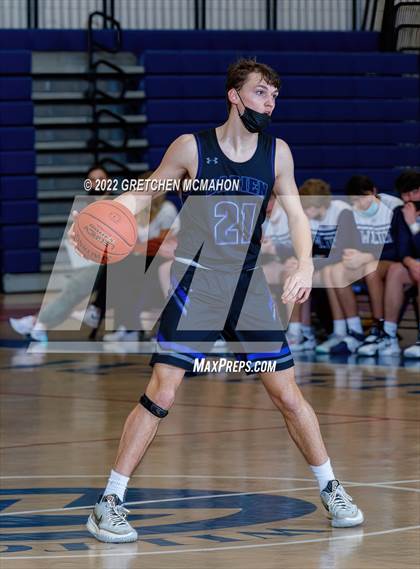 Thumbnail 2 in Wilton @ Darien photogallery.