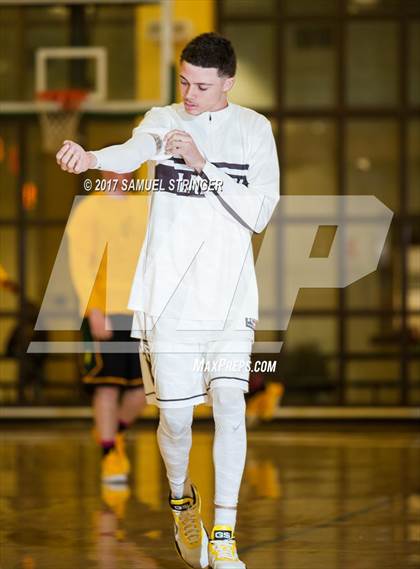 Thumbnail 3 in Saint Francis vs. Vanden (Gauchos Holiday Classic) photogallery.