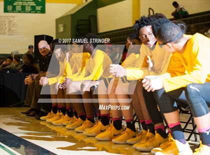 Thumbnail 3 in Saint Francis vs. Vanden (Gauchos Holiday Classic) photogallery.