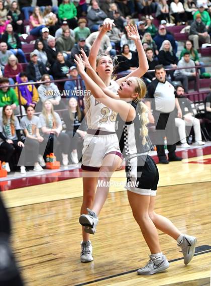 Thumbnail 2 in Quinton vs Warner (Warner Eagle Classic) photogallery.