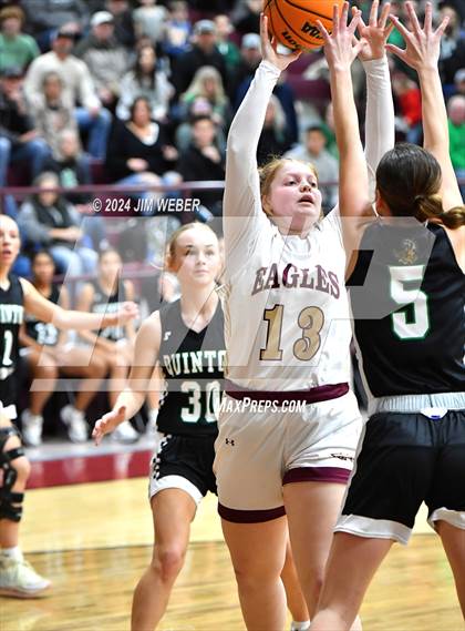 Thumbnail 1 in Quinton vs Warner (Warner Eagle Classic) photogallery.