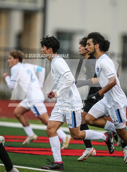 Thumbnail 2 in Wylie East vs. Plano East photogallery.