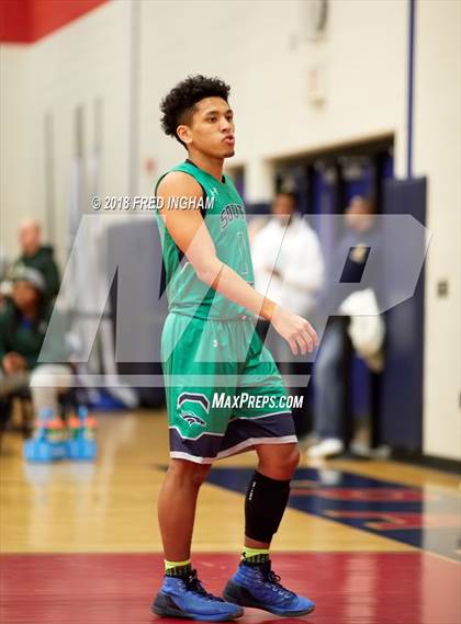 Thumbnail 2 in South County vs. Battlefield (VHSL Class 6 Semifinal) photogallery.