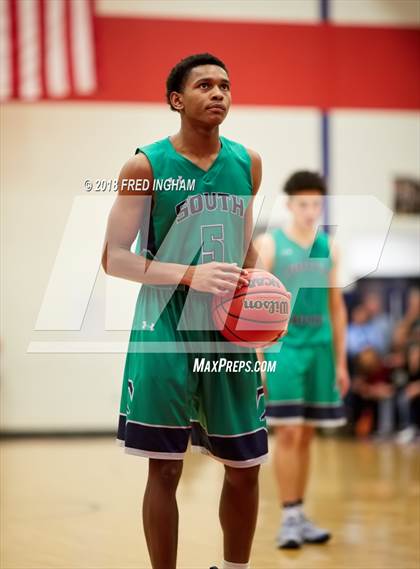 Thumbnail 3 in South County vs. Battlefield (VHSL Class 6 Semifinal) photogallery.
