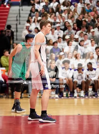 Thumbnail 3 in South County vs. Battlefield (VHSL Class 6 Semifinal) photogallery.