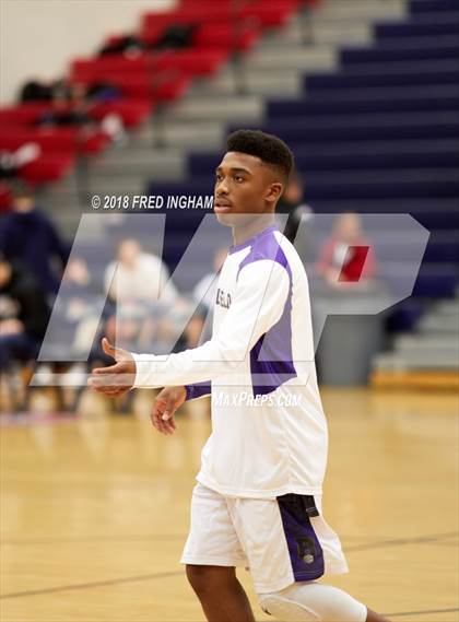 Thumbnail 1 in South County vs. Battlefield (VHSL Class 6 Semifinal) photogallery.