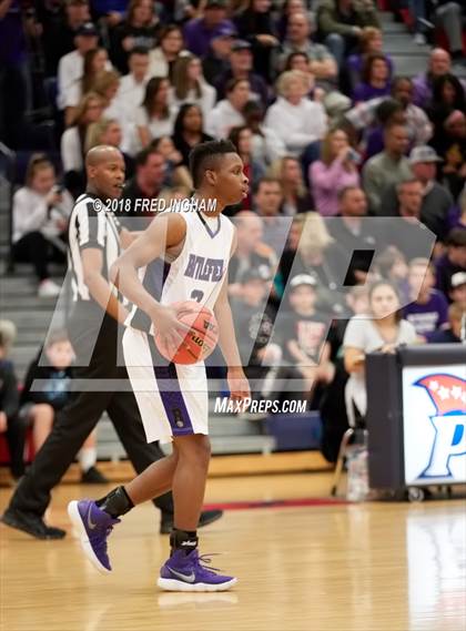 Thumbnail 2 in South County vs. Battlefield (VHSL Class 6 Semifinal) photogallery.