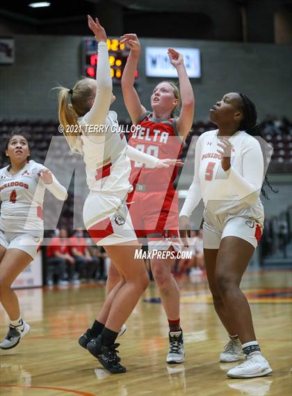 Thumbnail 2 in Delta vs. Judge Memorial (UHSAA 3A Consolation Semifinal) photogallery.