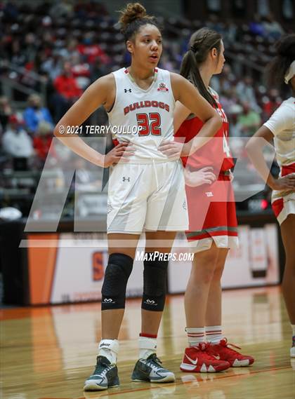 Thumbnail 3 in Delta vs. Judge Memorial (UHSAA 3A Consolation Semifinal) photogallery.