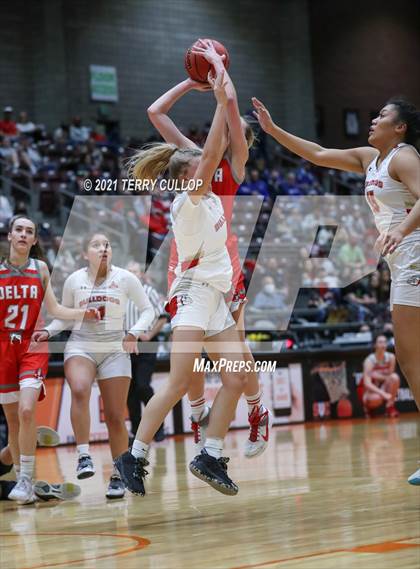 Thumbnail 3 in Delta vs. Judge Memorial (UHSAA 3A Consolation Semifinal) photogallery.