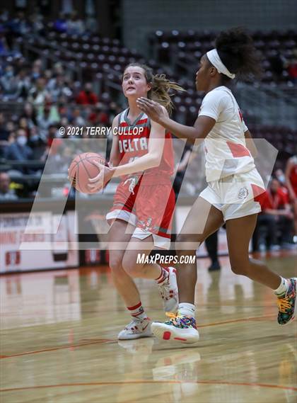 Thumbnail 1 in Delta vs. Judge Memorial (UHSAA 3A Consolation Semifinal) photogallery.