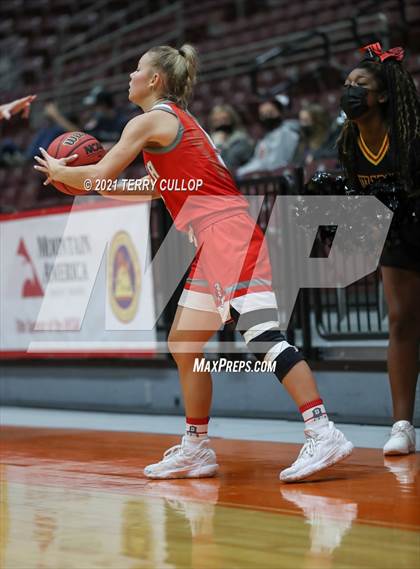Thumbnail 3 in Delta vs. Judge Memorial (UHSAA 3A Consolation Semifinal) photogallery.