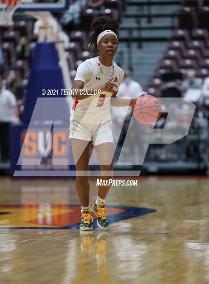 Thumbnail 3 in Delta vs. Judge Memorial (UHSAA 3A Consolation Semifinal) photogallery.