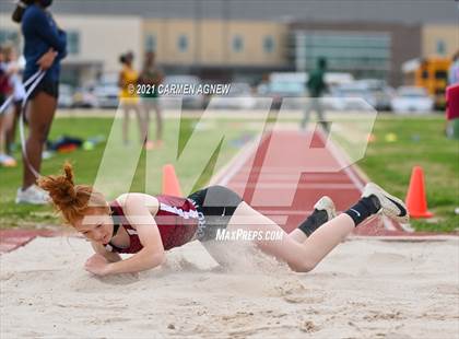 Thumbnail 1 in Bridgeland High School Invitational photogallery.