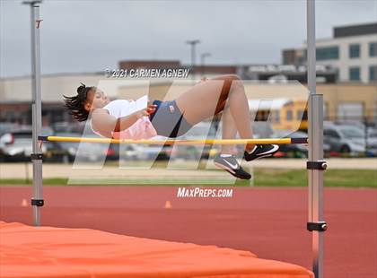 Thumbnail 3 in Bridgeland High School Invitational photogallery.