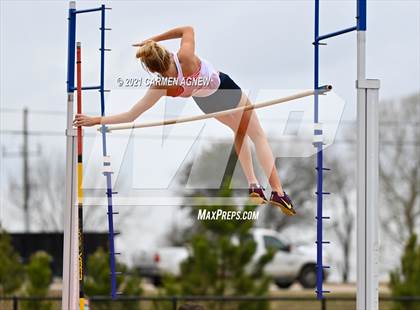 Thumbnail 3 in Bridgeland High School Invitational photogallery.