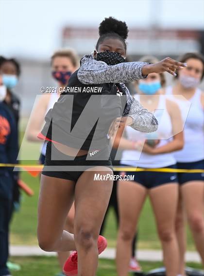 Thumbnail 2 in Bridgeland High School Invitational photogallery.