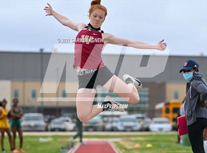 Thumbnail 2 in Bridgeland High School Invitational photogallery.
