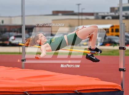 Thumbnail 2 in Bridgeland High School Invitational photogallery.