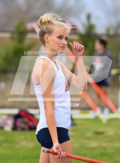 Thumbnail 3 in Bridgeland High School Invitational photogallery.