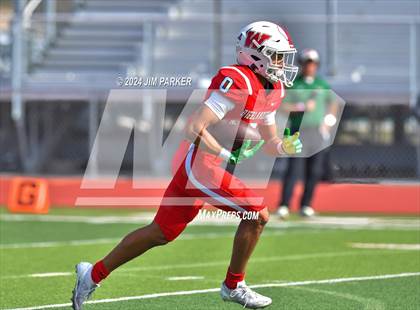 Thumbnail 2 in The Woodlands vs. Duncanville (UIL 6A D1 Football Regional Playoff) photogallery.