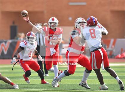 Thumbnail 3 in The Woodlands vs. Duncanville (UIL 6A D1 Football Regional Playoff) photogallery.