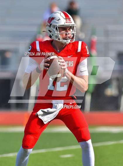 Thumbnail 3 in The Woodlands vs. Duncanville (UIL 6A D1 Football Regional Playoff) photogallery.