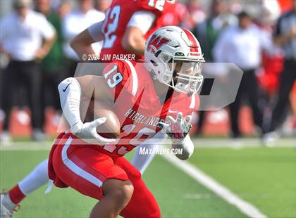 Thumbnail 2 in The Woodlands vs. Duncanville (UIL 6A D1 Football Regional Playoff) photogallery.