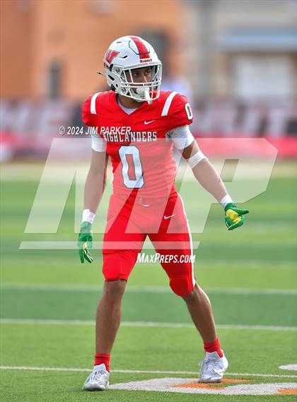 Thumbnail 3 in The Woodlands vs. Duncanville (UIL 6A D1 Football Regional Playoff) photogallery.