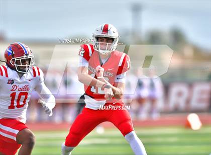 Thumbnail 2 in The Woodlands vs. Duncanville (UIL 6A D1 Football Regional Playoff) photogallery.